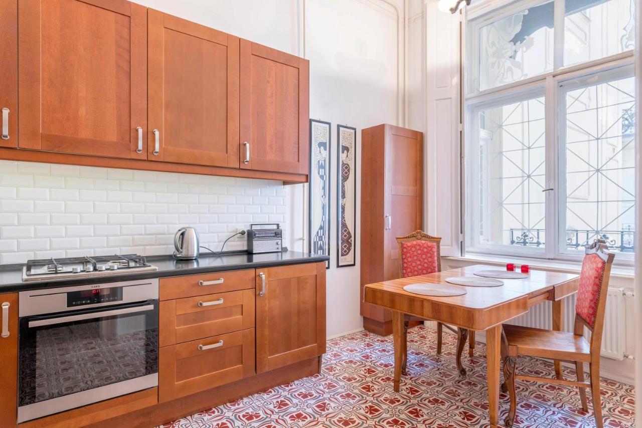 부다페스트 Stunning Spacious Art Nouveau Apart , Grand Piano 아파트 외부 사진
